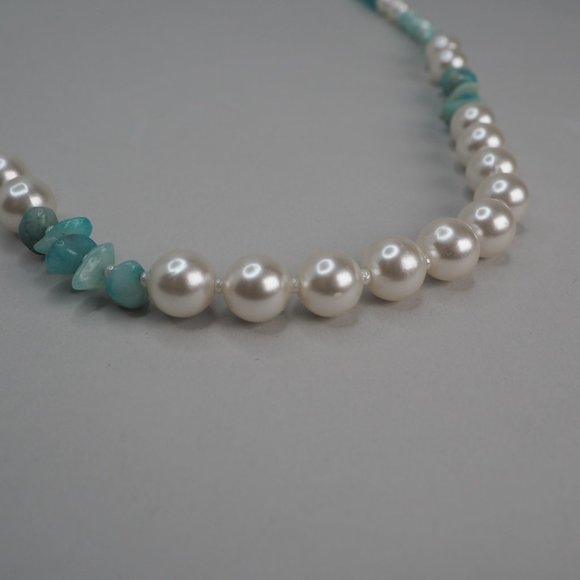 Vintage Turquoise & Faux Pearl Long Necklace - Picture 5 of 8